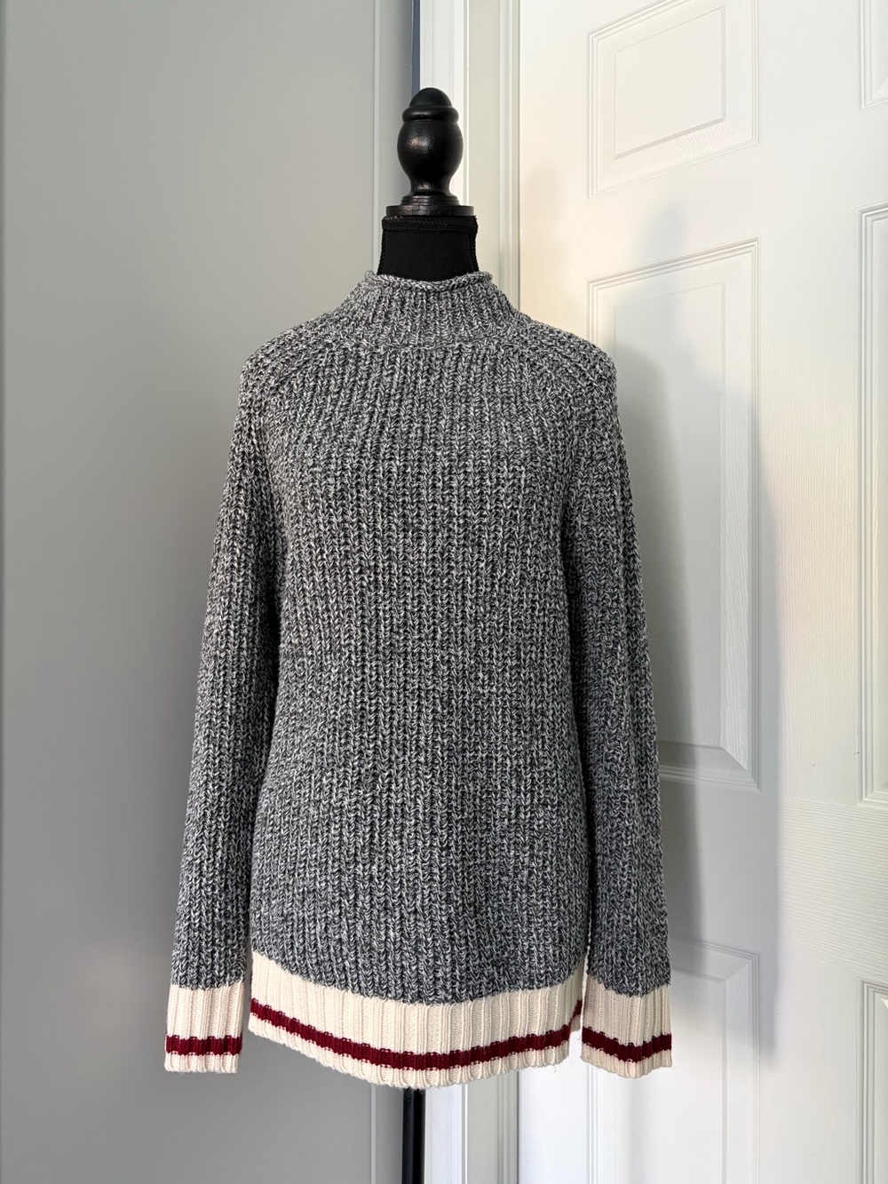 DKR Women’s Grey Knit Cabin Sweater with Mock Neck and Contrast Hem